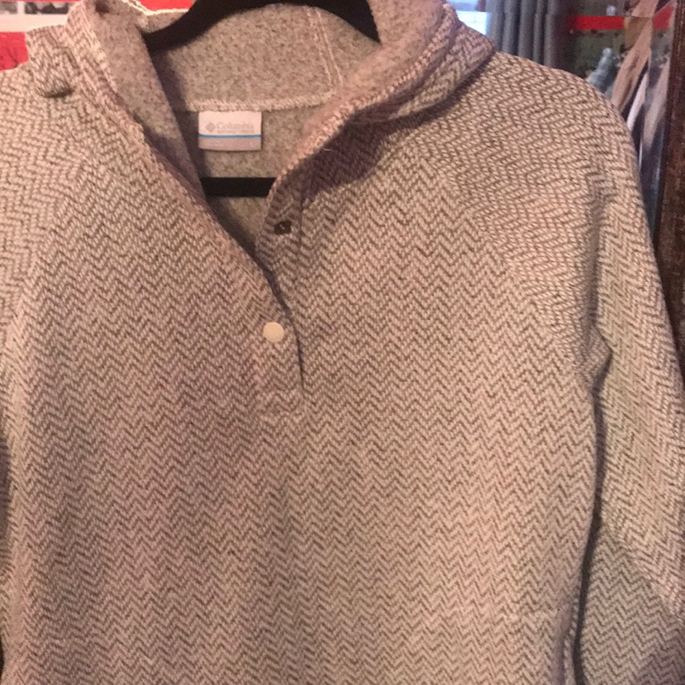 Columbia Pullover, Herringbone Pattern, Size L - image 1